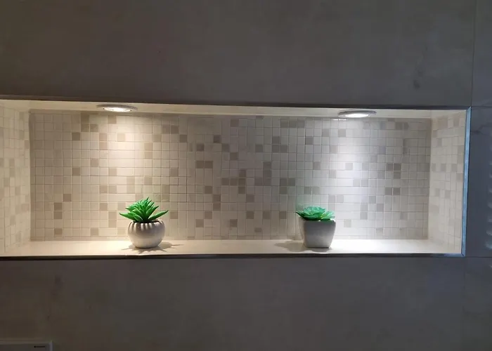 Ema Near מאקרסקה