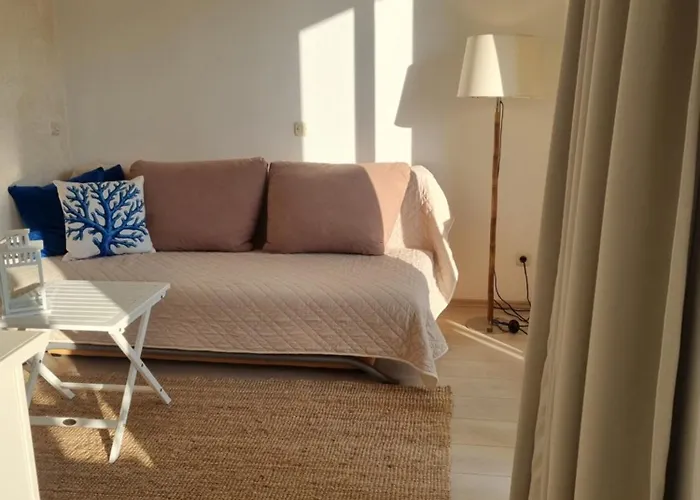 Ema Near מאקרסקה