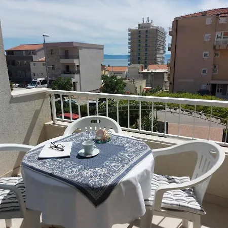 Apartament Ema Near Beach