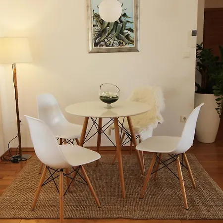 Apartman Ema Near Makarska