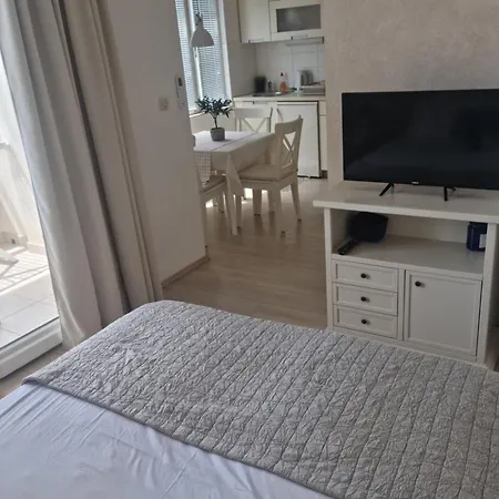 Apartmán Ema Near *